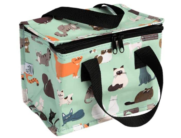 Insulated lunch bag with cat theme